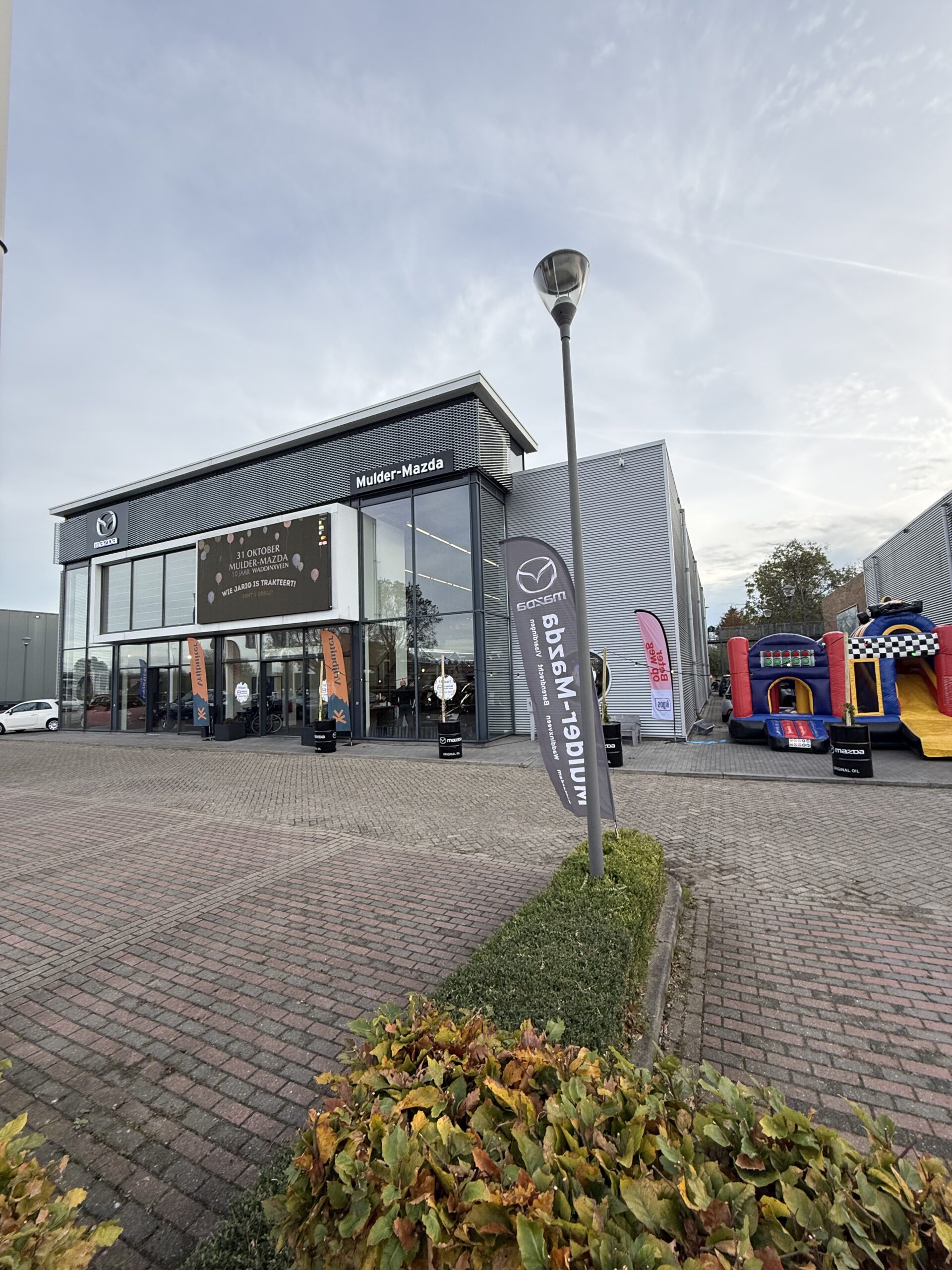 🎉 10 jaar Mulder-Mazda ’t Groene Hart. Een decennium vol Mazda-passie! 🎉
