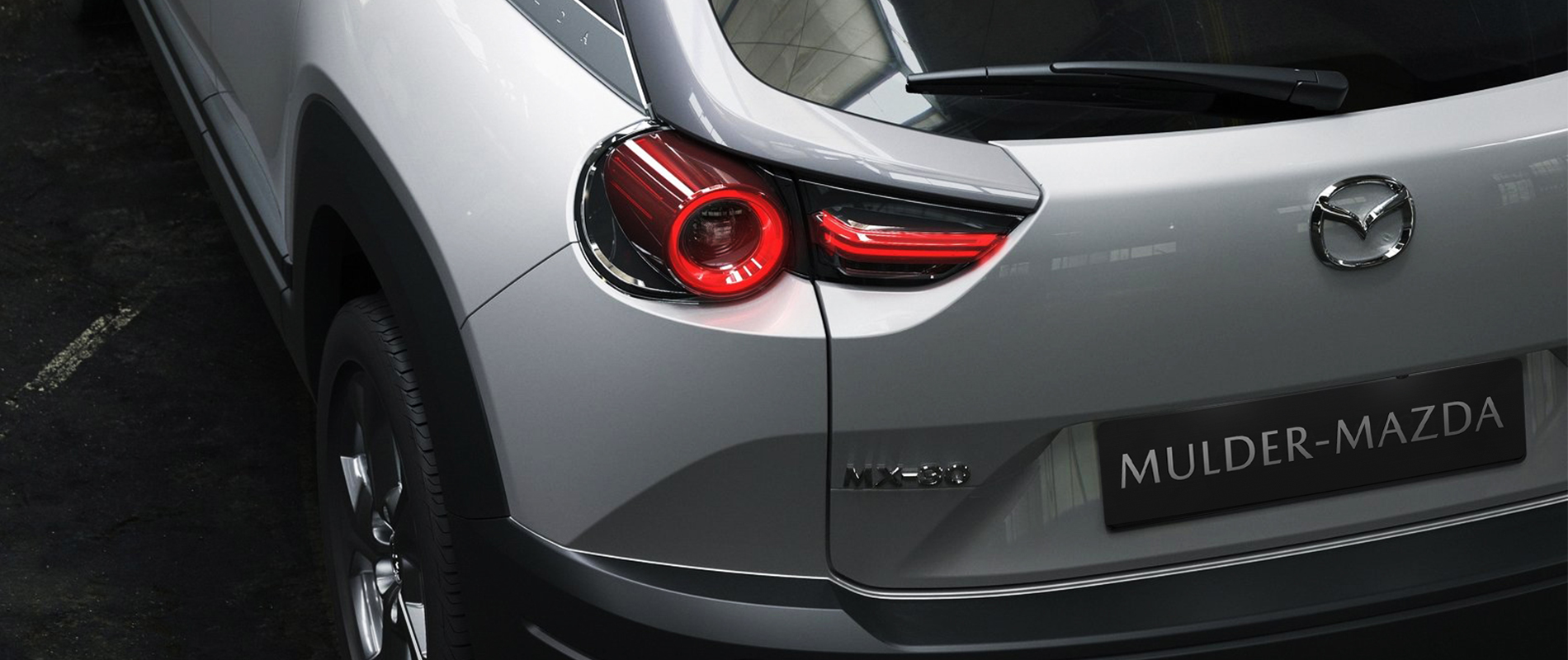 Mazda MX-30 Private Lease: 375,- (na evt. aftrek van subsidie €292* voor de eerste 48 mnd en €375 voor de laatste 12 mnd).
